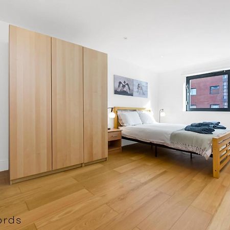 לונדון Exclusive 2 Bedroom Flat Near Buckingham Palace מראה חיצוני תמונה