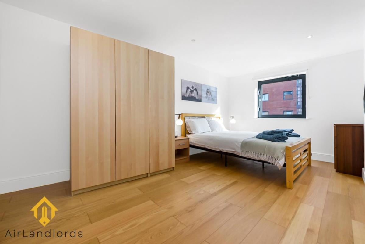 לונדון Exclusive 2 Bedroom Flat Near Buckingham Palace מראה חיצוני תמונה